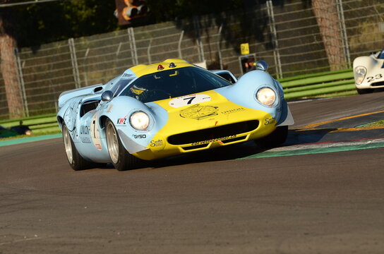 Imola Classic 22 Oct 2016: LOLA T70 Mk III 1968 driven by Toni Seiler, during practice on Imola Circuit, Italy.