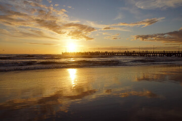 Obraz premium sunset over the sea