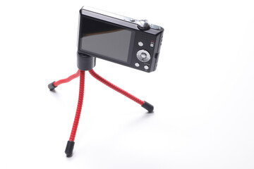コンパクトデジタルカメラとミニ三脚