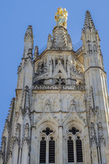 Fototapeta na wymiar Tour Pey-Berland (Pey Berland Tower, 1440 - 1500), named for its patron Pey Berland, is the separate bell tower of the Bordeaux Cathedral, in Bordeaux at the Place Pey Berland. Bordeaux, France.