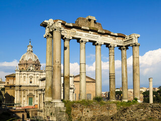 Obraz premium Ruins of Saturn temple at the Roman Forum in Rome, Italy
