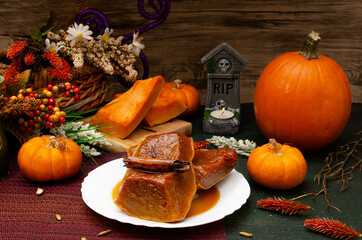 Calabaza enmelada, postre tradicional de la celebración del Día de Muertos.
