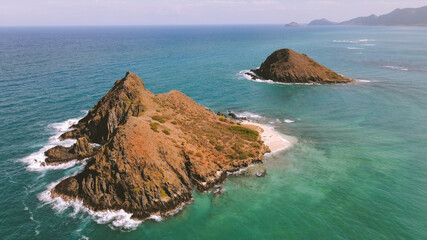Mokulua Islands State Seabird Sanctuary, Aerial Lanikai, Kailua, Oahu, Hawaii © ZHAO YOULI