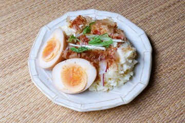 和風ポテトサラダ　鰹節のせ