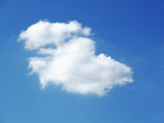 白い雲と青空