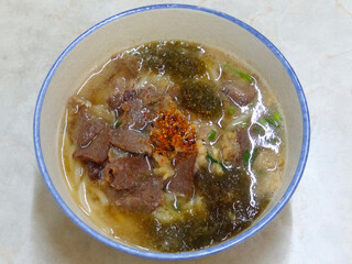 ホルモンうどん