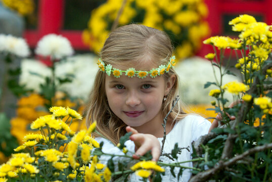 Alina Dunkel als Modell f&uuml;r Werbebilder zur Lahrer Chrysanthema.