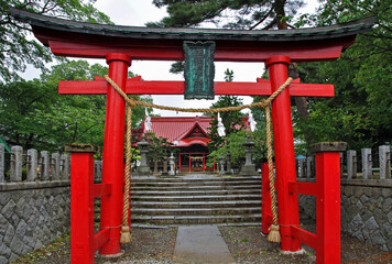 雨の山王日枝神社