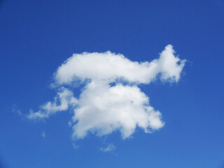 白い雲と青空