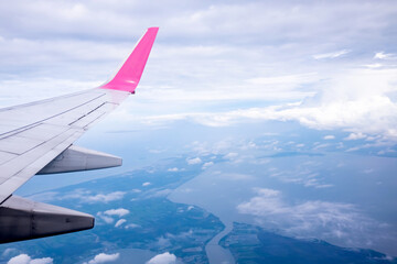 Obraz premium Beautiful morning viewed from airplane's window.