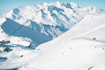 Fototapeta na wymiar Freeride powder, snowboarding in Les deux alpes resort in winter, mountains in French alps, Rhone Alpes in France