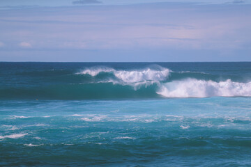Fototapeta na wymiar Waves on the North Shore in Winter, Oahu, Hawaii
