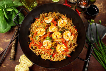 Asian Wok with Shrimps and Noodles