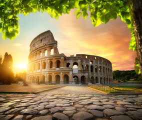 Fototapeta na wymiar Road to Colosseum