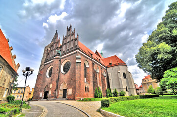 Bazylika św. Jerzego Męczennika i Sanktuarium Męki Pańskiej – kościół parafialny w Ziębicach.