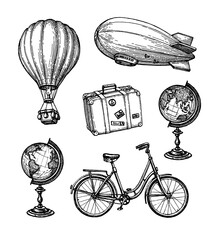 Vintage travel set. © alhontess