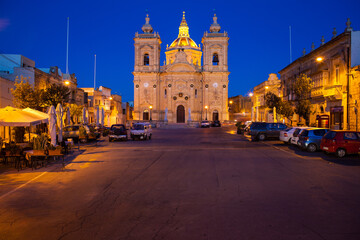 Fototapeta na wymiar St. George's Basilica on Gozo Island, Malta