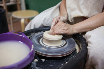 hands of a potter