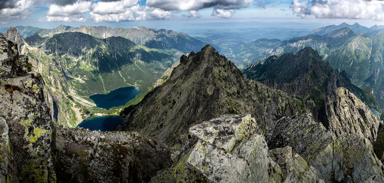 Widok na Morskie Oko z Rys&oacute;w