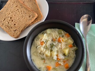 chicken and rice soup