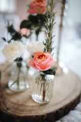 beautiful wedding location table arrangements