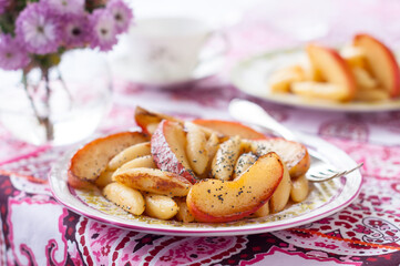 Potato Dumplings with Poppy Seeds and Fried Apples, Sweet German Schupfnudeln