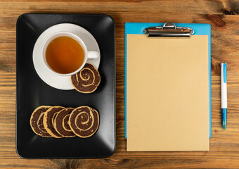 Spice Cinnamon Cookie with Chocolate and Nuts Filling
