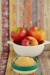 bowl of apple sauce