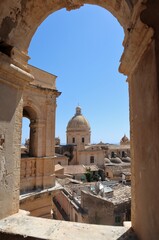 Noto - Scorcio del duomo dal campanile della Chiesa di Montevergine