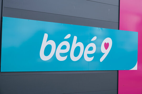 Bebe9 Logo Bebe 9 And Text Sign Front Of Store Baby And Toddlers Kids Fashion Shop