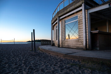 Strand Bar