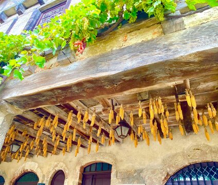 old house in Perouges