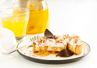 Banoffi tartlet with banana and caramel. Homemade baking. Selective focus.