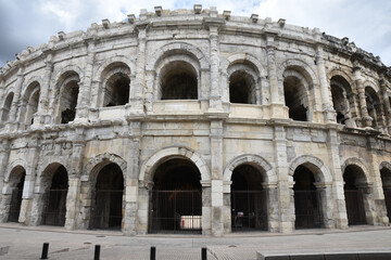 Fototapeta na wymiar Arènes romaines de Nîmes, France