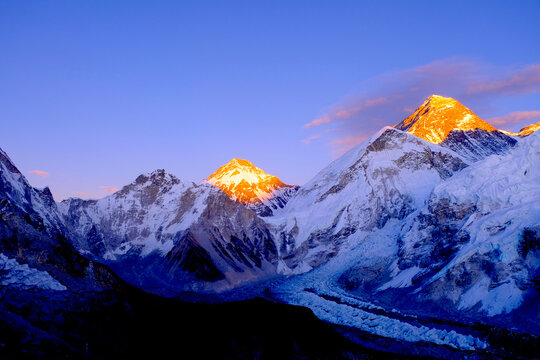 Nepal Everest Base Camp Trek Trekking Culture Religion Outdoor Adventure