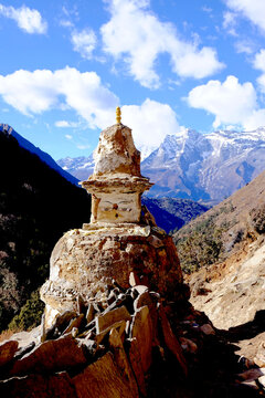 Nepal Everest Base Camp Trek Trekking Culture Religion Outdoor Adventure