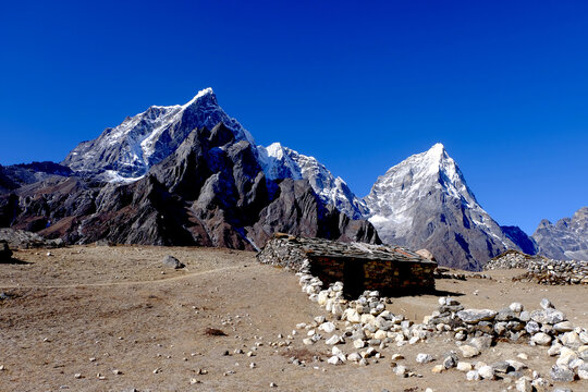 Nepal Everest Base Camp Trek Trekking Culture Religion Outdoor Adventure