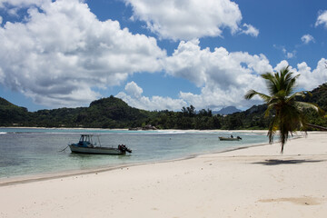 boat on the tropical beach