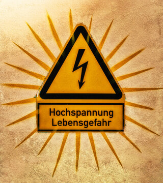 Hochspannung Warnschild