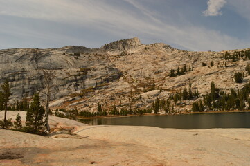 Climbing, hiking and camping in the amazing Yosemite National Park in California, USA