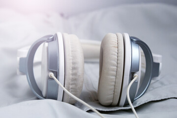Obraz na płótnie Canvas White headphones, black and white image