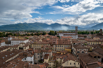 Fototapeta premium A panoramic view over Lucca
