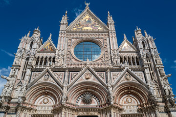 Naklejka premium The Santa Maria della Scala church in Siena