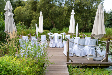 Beautiful Outdoor Wedding Location at a small Lake