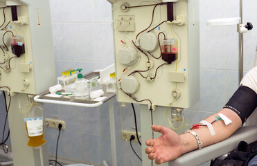 Donors infected with the Covid-19 coronavirus donate blood and plasma.