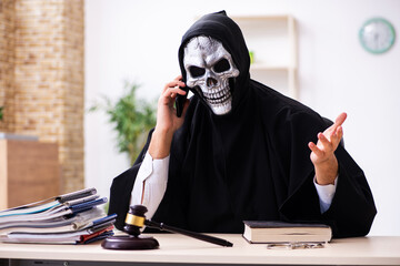 Demon judge working in the courthouse