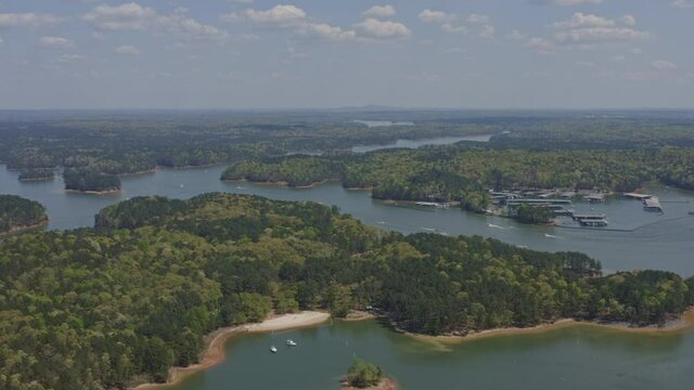 Lake Allatoona Georgia Aerial V1 Birdseye Shot Of Red Top Mountain State Park And Motorboats On Lake Allatoona - April 2020