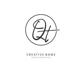 Fototapeta premium Q T QT Initial letter handwriting and signature logo. A concept handwriting initial logo with template element.