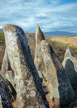 FOTO DE MEGALITOS PIEDRAS ESPACIALES 