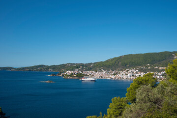 Fototapeta na wymiar Skiathos Island, Greece. Panoramic view of the city of Skiathos